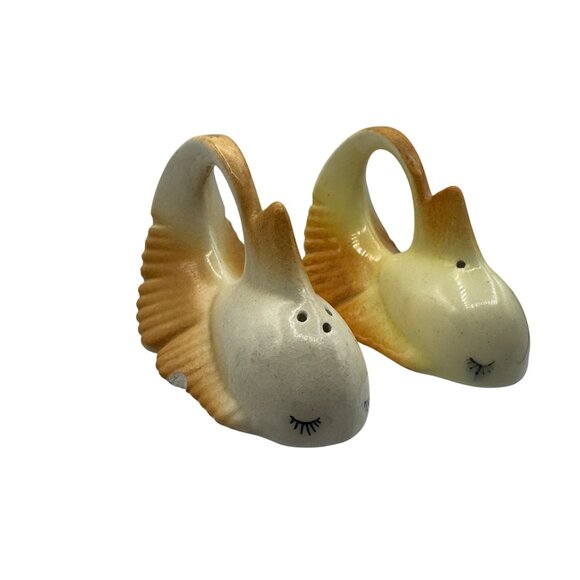Vintage Ceramic Fish Salt & Pepper Shakers Hand-Painted Yellow & White - Picture 4 of 6